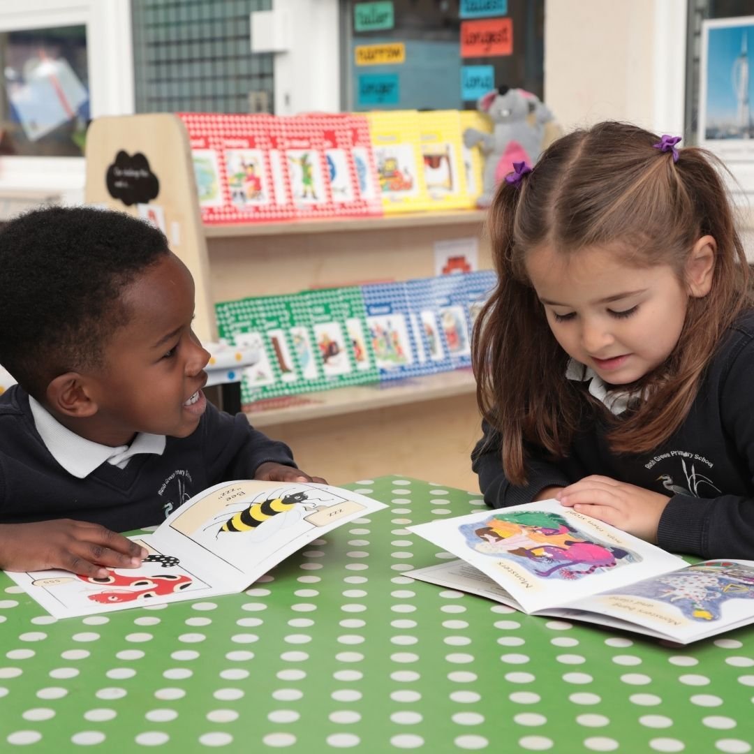 joll-phonics-children-reading-image
